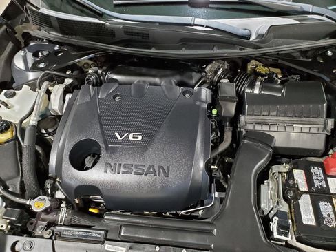 Used 2017 Nissan Maxima 3.5 SL image 48