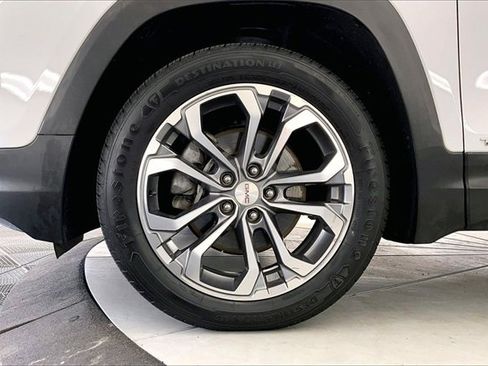 Used 2018 GMC Terrain SLT w/ Preferred Package image 9