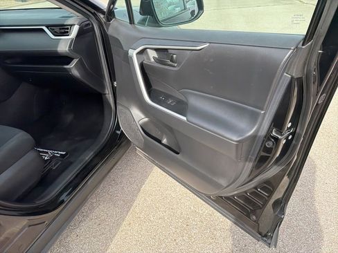 Used 2024 Toyota RAV4 LE image 10