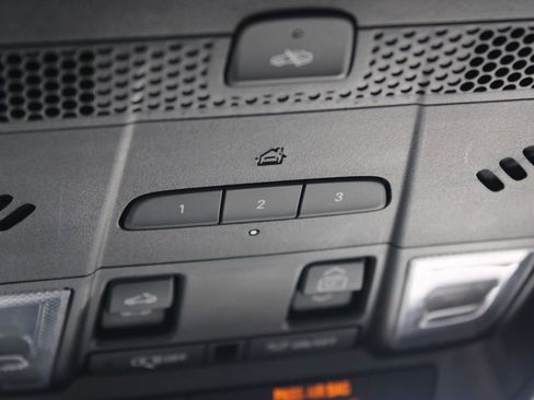 Used 2024 Cadillac XT6 Premium Luxury image 52