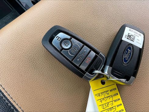 Used 2024 Ford F250 Lariat w/ Lariat Ultimate Package image 14