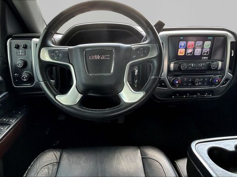 Used 2017 GMC Sierra 1500 SLT w/ SLT Premium Package AWD/4WD image 9