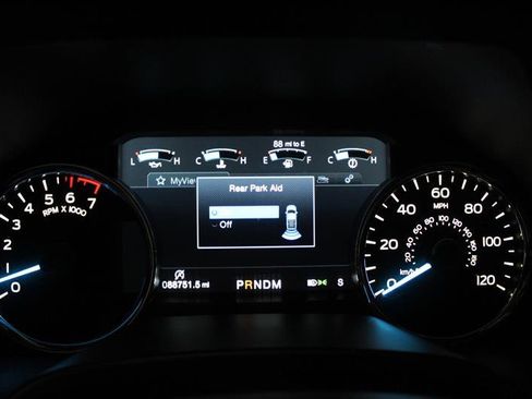 Used 2018 Ford F150 Lariat w/ Equipment Group 502A Luxury AWD/4WD image 19