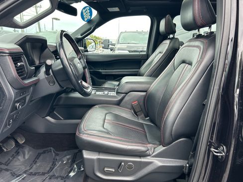 Certified 2022 Ford Expedition Limited AWD/4WD image 9