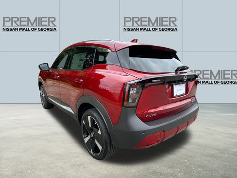 New 2025 Nissan Kicks SR w/ SR Premium Package image 7