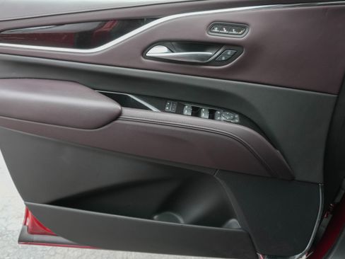 Used 2024 Cadillac Escalade Sport Platinum image 26