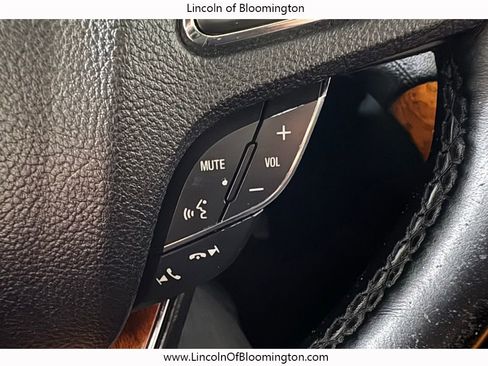 Used 2016 Lincoln MKX Reserve w/ Climate Package image 47