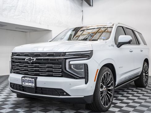 New 2026 Chevrolet Tahoe High Country AWD/4WD image 3