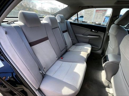 Used 2012 Toyota Camry XLE image 25