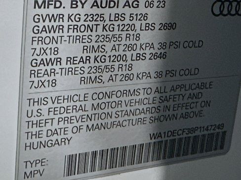 Used 2023 Audi Q3 2.0T Premium w/ Convenience Package image 24