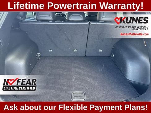 Used 2025 Jeep Compass Trailhawk image 27