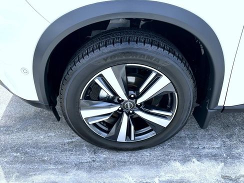 Used 2023 Nissan Rogue SL w/ SL Premium Package AWD/4WD image 22