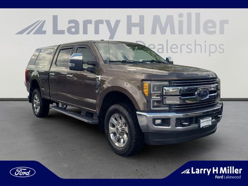 Used 2017 Ford F250 Lariat w/ Chrome Package AWD/4WD image 7