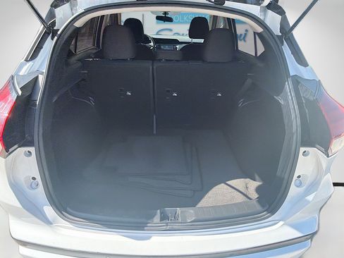 Used 2021 Nissan Kicks SV FWD image 25