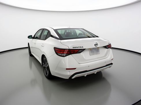 Used 2024 Nissan Sentra SV FWD image 6