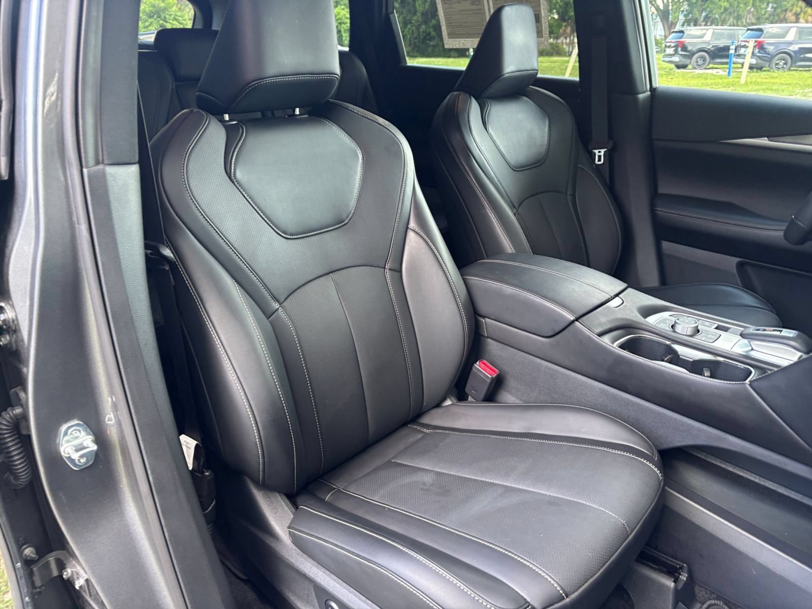 Used 2026 INFINITI QX60 Luxe FWD image 40