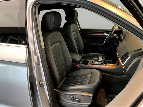 Used 2022 Audi Q5 2.0T Premium Plus AWD/4WD image 8