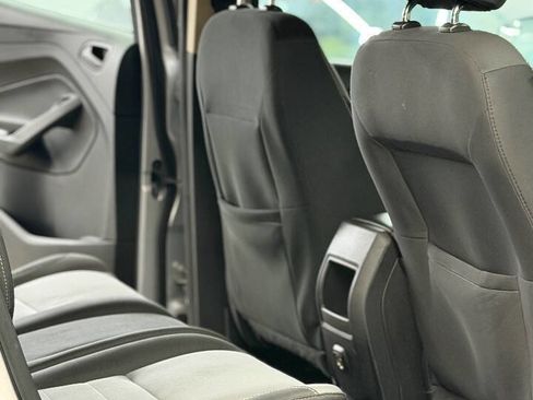 Used 2017 Ford Escape S image 11