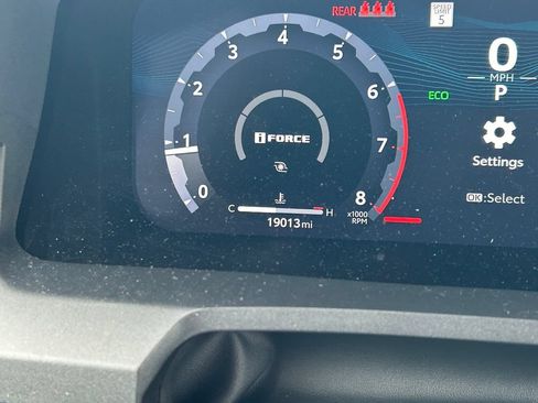 Used 2025 Toyota Tacoma TRD Sport RWD image 34
