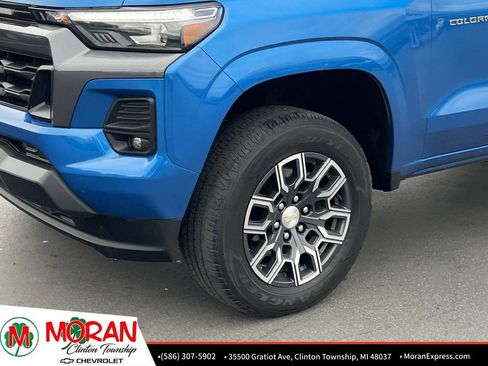 Certified 2023 Chevrolet Colorado LT w/ LT Convenience Package III AWD/4WD image 10