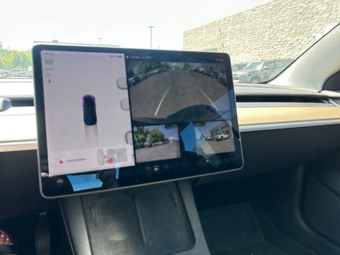 Used 2021 Tesla Model 3 Long Range AWD/4WD image 17