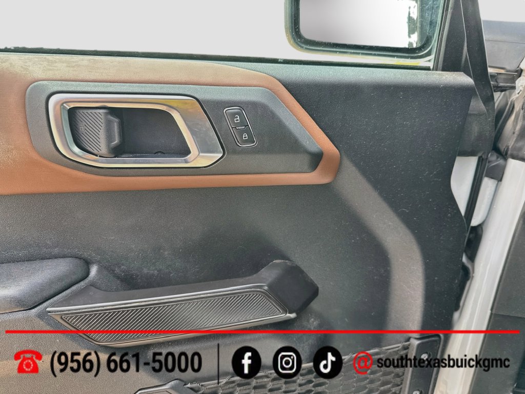 Used 2024 Ford Bronco Outer Banks AWD/4WD image 10
