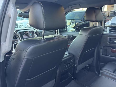 Used 2019 GMC Sierra 2500 SLT w/ Duramax Plus Package image 15