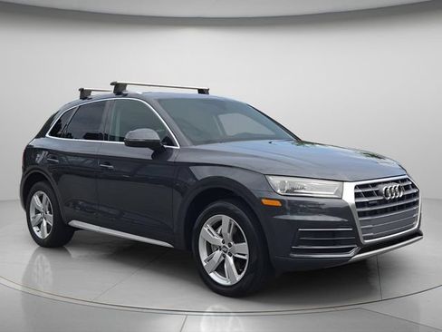 Used 2019 Audi Q5 2.0T Premium w/ Convenience Package AWD/4WD image 8