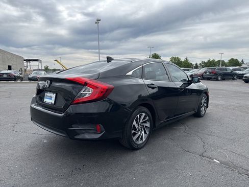 Used 2017 Honda Civic EX image 7