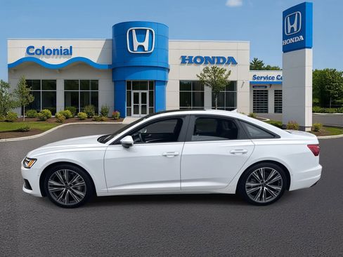 Used 2024 Audi A6 Premium Plus image 3