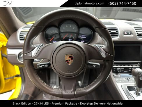 Used 2016 Porsche Cayman RWD image 23