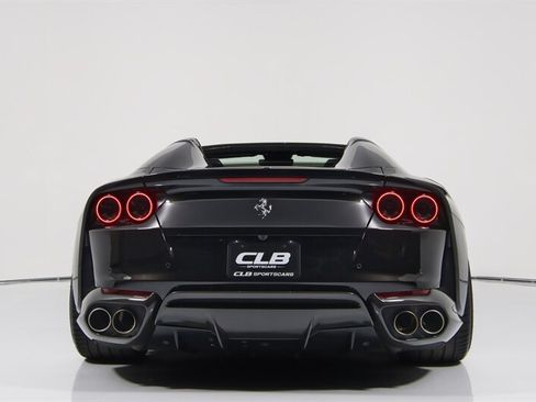 Used 2022 Ferrari 812 GTS RWD image 12