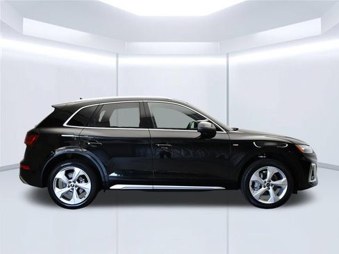 Certified 2023 Audi Q5 2.0T Premium Plus w/ Premium Plus Package AWD/4WD image 9