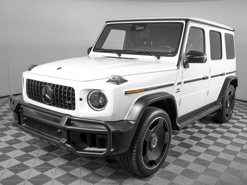Used 2025 Mercedes-Benz G 63 AMG 4MATIC w/ Night Package Magno image 7