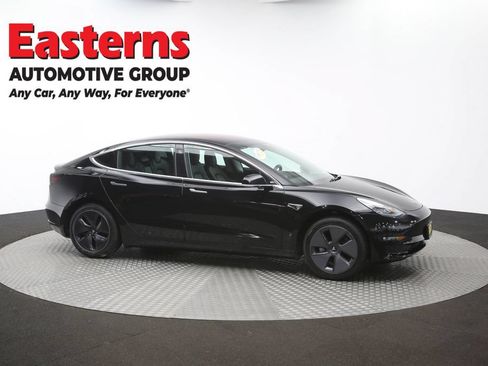 Used 2019 Tesla Model 3 Standard Range RWD image 39