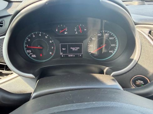 Used 2022 Chevrolet Malibu RS FWD image 17