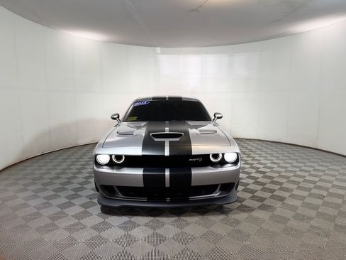 Used 2015 Dodge Challenger SRT Hellcat image 11