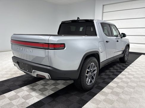 Used 2023 Rivian R1T Adventure image 5
