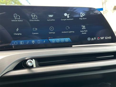 New 2026 Cadillac Vistiq Sport image 29