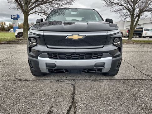 New 2026 Chevrolet Silverado EV LT image 3