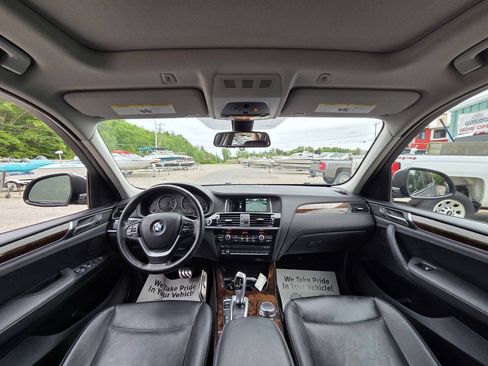 Used 2017 BMW X3 xDrive28i AWD/4WD image 18