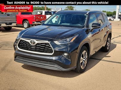 Used 2022 Toyota Highlander XLE