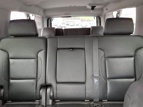 Used 2018 GMC Yukon XL SLT w/ Premium Edition image 27