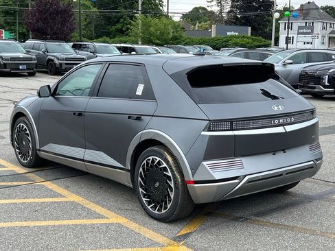 New 2024 Hyundai Ioniq 5 Limited image 3