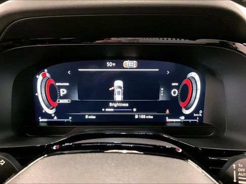 New 2026 Nissan Pathfinder Platinum image 24