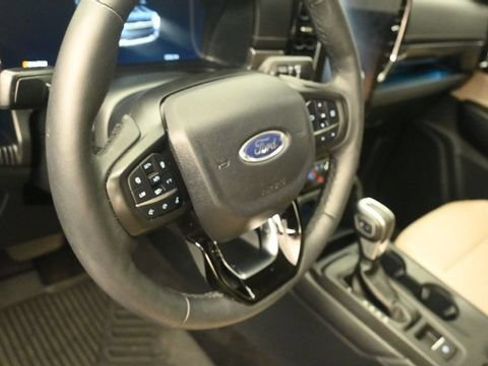 Certified 2025 Ford Ranger Lariat w/ FX4 Off-Road Package AWD/4WD image 15