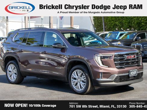 Used 2024 GMC Acadia Elevation image 3