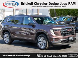 Used 2024 GMC Acadia Elevation video 3