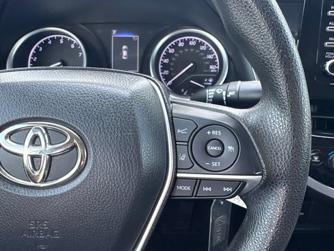 Used 2023 Toyota Camry LE FWD image 17