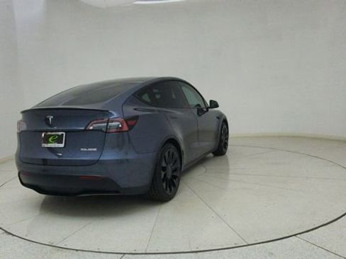 Used 2022 Tesla Model Y Performance image 71